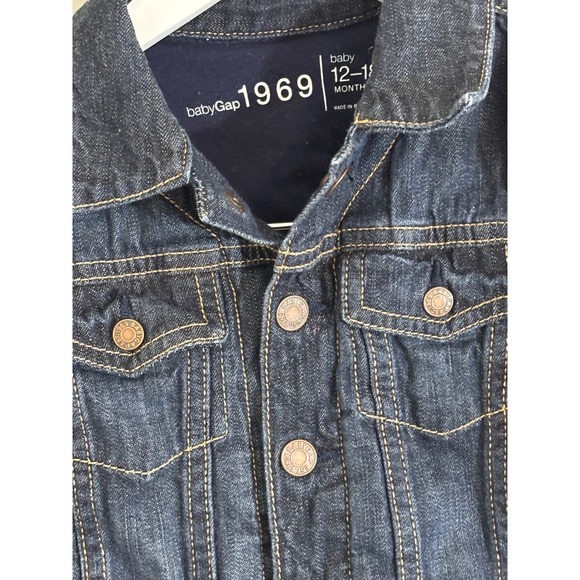 Baby Gap‎ Denim Jacket Dark Wash Jean Coat Copper Buttons 12-18 Months Kids - Picture 7 of 9